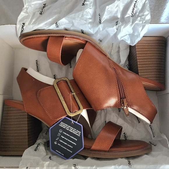 Sonoma Goods For Life® Long Buckle NIB Women's Block Heeled Sandals. Size 9 - Picture 6 of 14